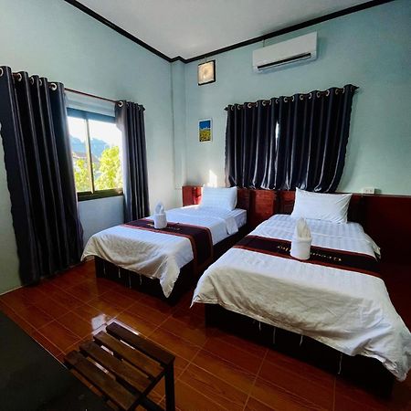 Smile Guesthouse Vangvieng Vang Vieng Eksteriør billede